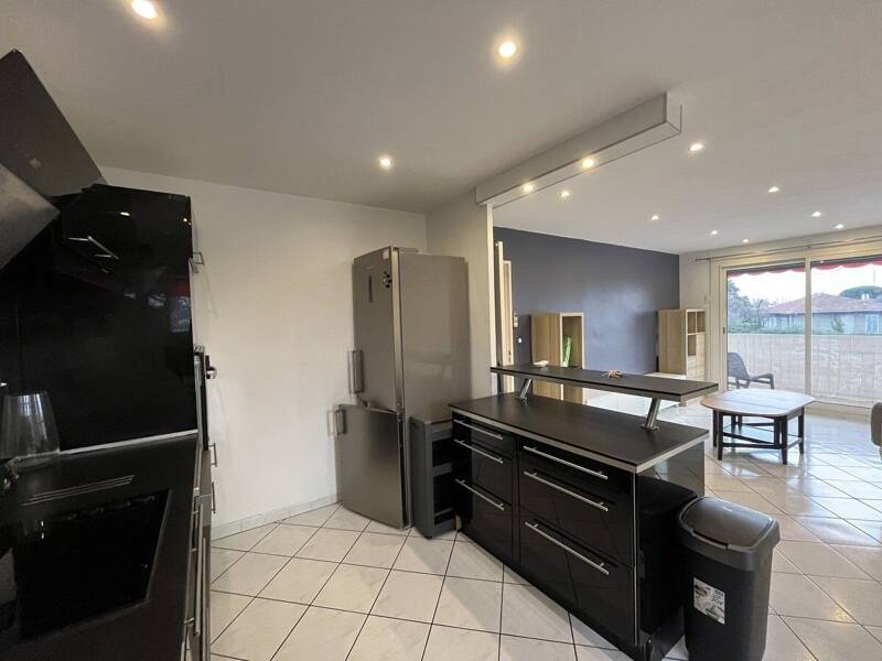 Maison à louer, 81m², TOULON