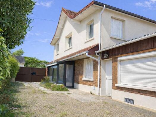 Maison à vendre 334 900 € 5 pièces 4 chambres 84,1 m² 450 m² de terrain Centre Ville Chateau Chennevières-sur-Marne 94430