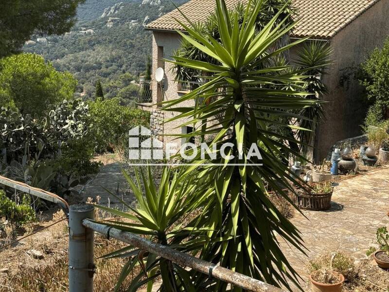 Maison à vendre, 185m², HYERES