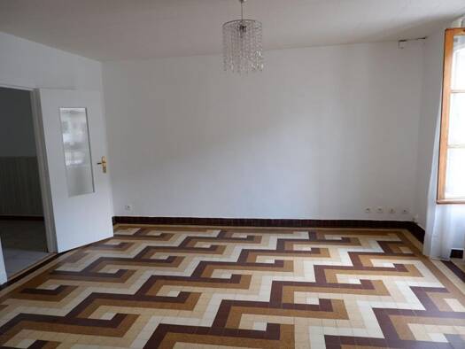 Appartement à louer 980 € 2 pièces 2 chambres 62,8 m² Chamfleury-Port Royal Voisins-le-Bretonneux 78960