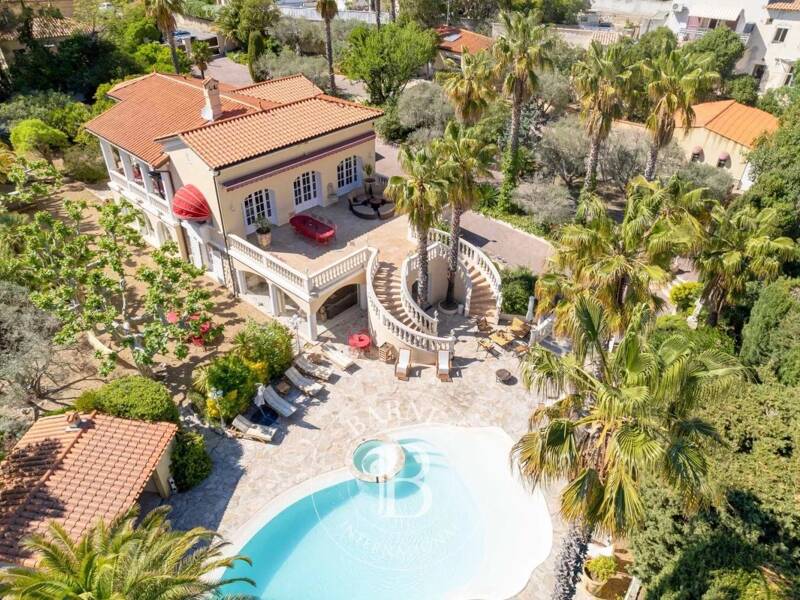 Maison à vendre, 330m², MARSEILLE 9E