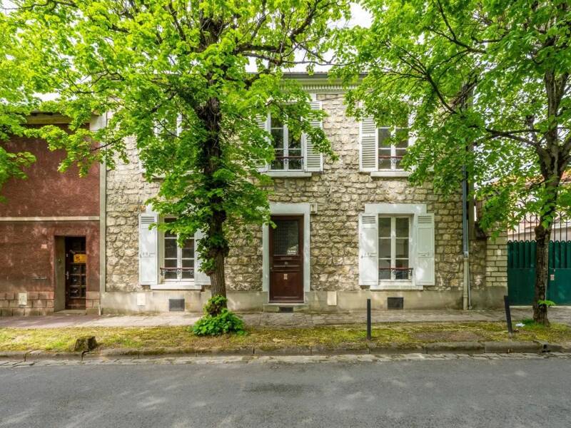Maison à vendre, 120m², SAINT MAUR DES FOSSES