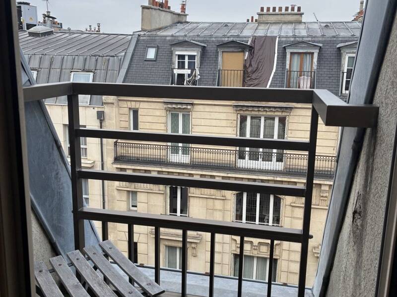 Maison à louer, 22m², PARIS 18E