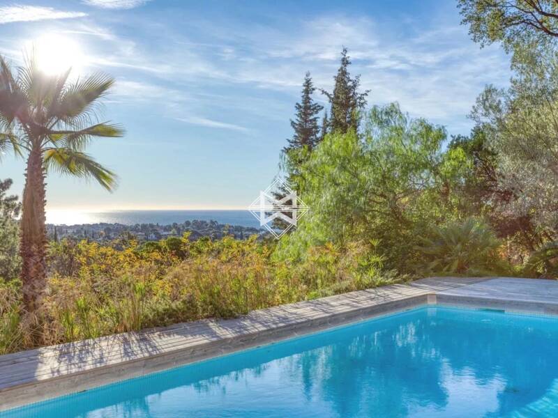 Maison à vendre, 180m², LA CROIX VALMER