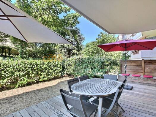 Appartement à vendre 651 000 € 5 pièces 3 chambres 99,2 m² RDC/4 Brossolette-Vieux Bourg-Malraux Châtillon 92320