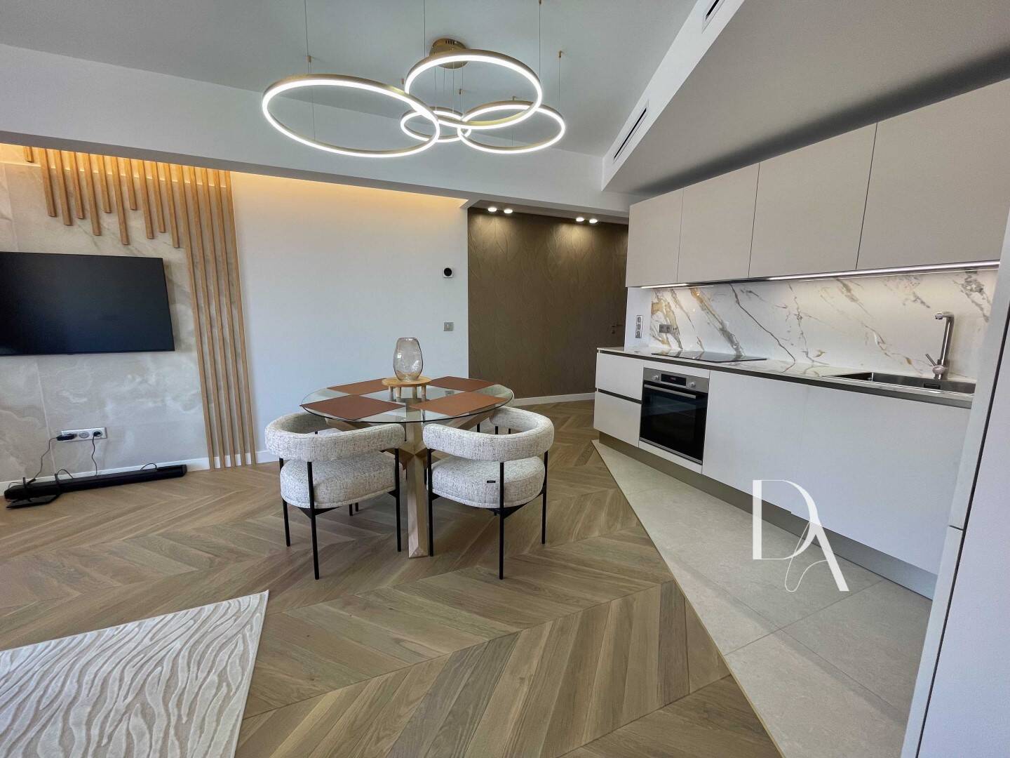 Maison à louer, 80m², CANNES