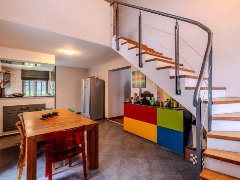 Maison à vendre, 299m², PERS JUSSY