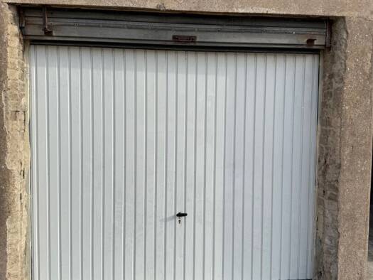 Parking à louer 85 € 11 m² Saurupt-Clémenceau Nancy 54000