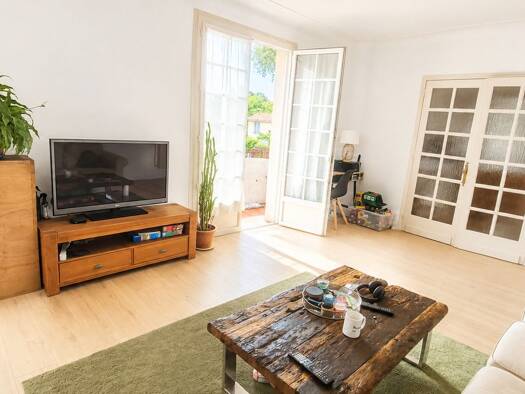 Maison à vendre 250 000 € 10 pièces 7 chambres 220 m² 1 316 m² de terrain Bourg Neuf Mont-de-Marsan 40000