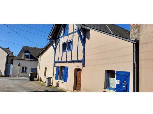 Maison à vendre 151 000 € 4 pièces 2 chambres 87 m² 120 m² de terrain Les Hauts-d'Anjou 49330