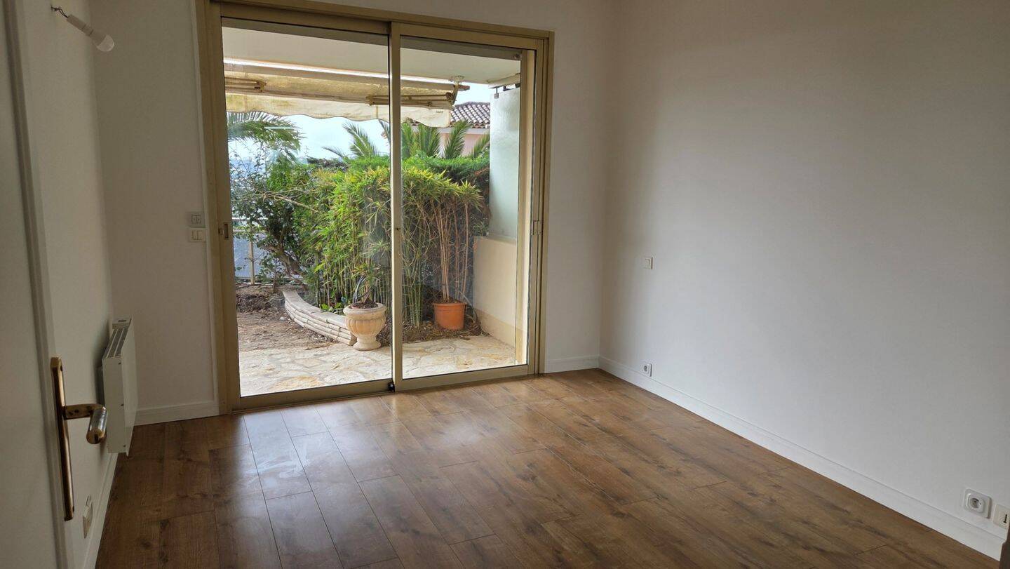 Maison à louer, 85m², CANNES