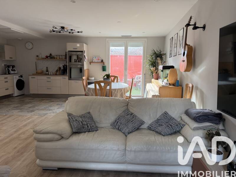 Maison à vendre, 79m², NOIRETABLE