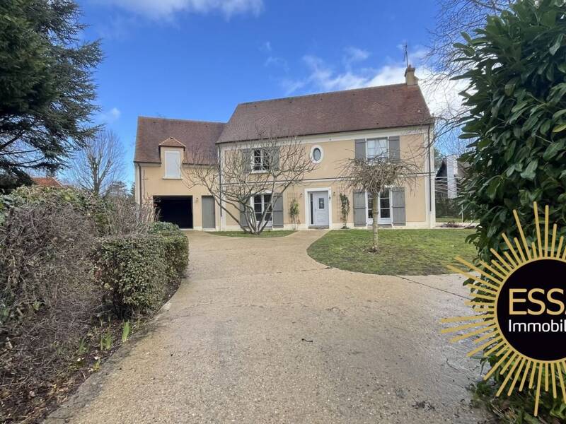 Maison à vendre, 249m², LA BRETECHE