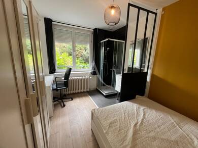 Maison à louer 450 € 8 pièces 1 chambre 16 m² Brest 29200