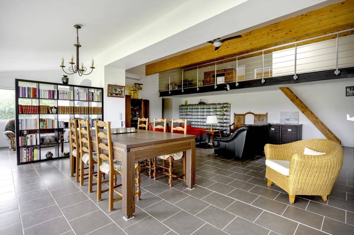 Maison à vendre, 188m², MOULIS EN MEDOC