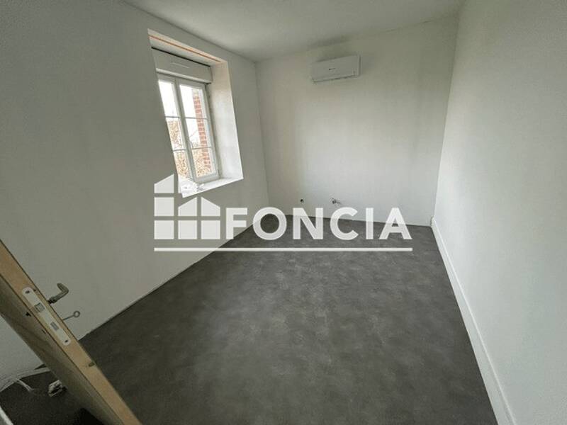 Maison à louer, 156m², MESSEI