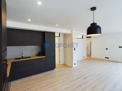 Appartement à vendre 215 000 € 3 pièces 2 chambres 68 m² Peri 20167