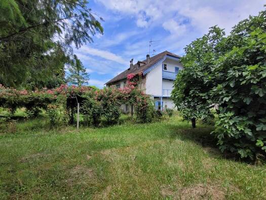 Immeuble à vendre 118 000 € 425 m² Lestelle-Bétharram 64800