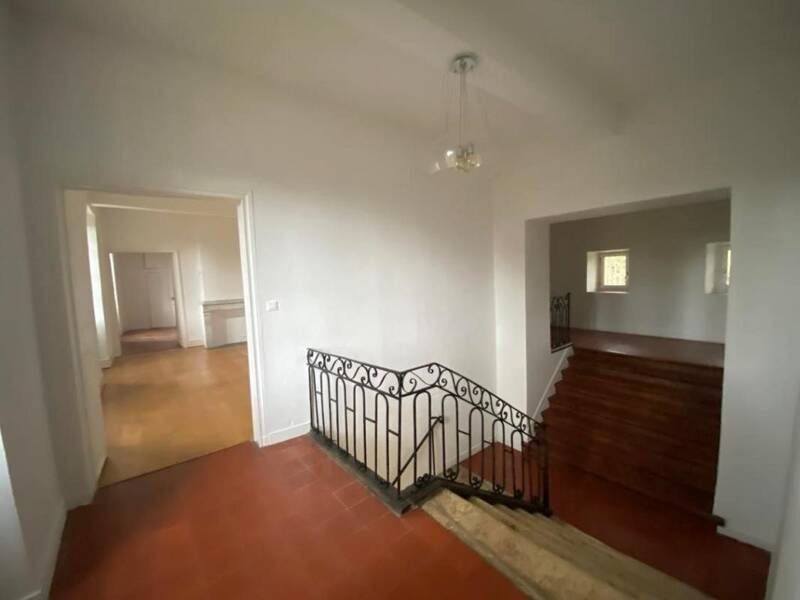 Maison à louer, 290m², SIEURAC