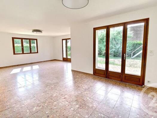 Maison à vendre 865 000 € 8 pièces 6 chambres 178 m² 794 m² de terrain Gaillard 74240