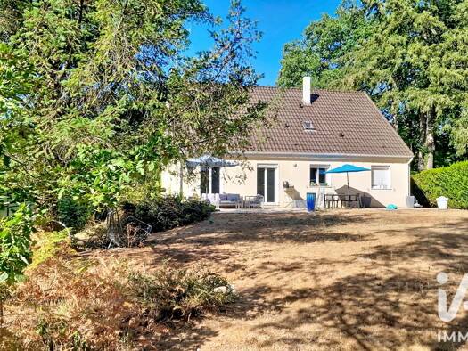 Maison à vendre 533 000 € 8 pièces 4 chambres 200 m² 1 915 m² de terrain Guiche-Villers Saint-Fargeau-Ponthierry 77310