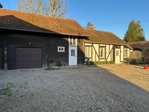 Maison à louer 680 € 2 pièces 1 chambre 66 m² dès le 31/05/2026 Heubécourt-Haricourt 27630