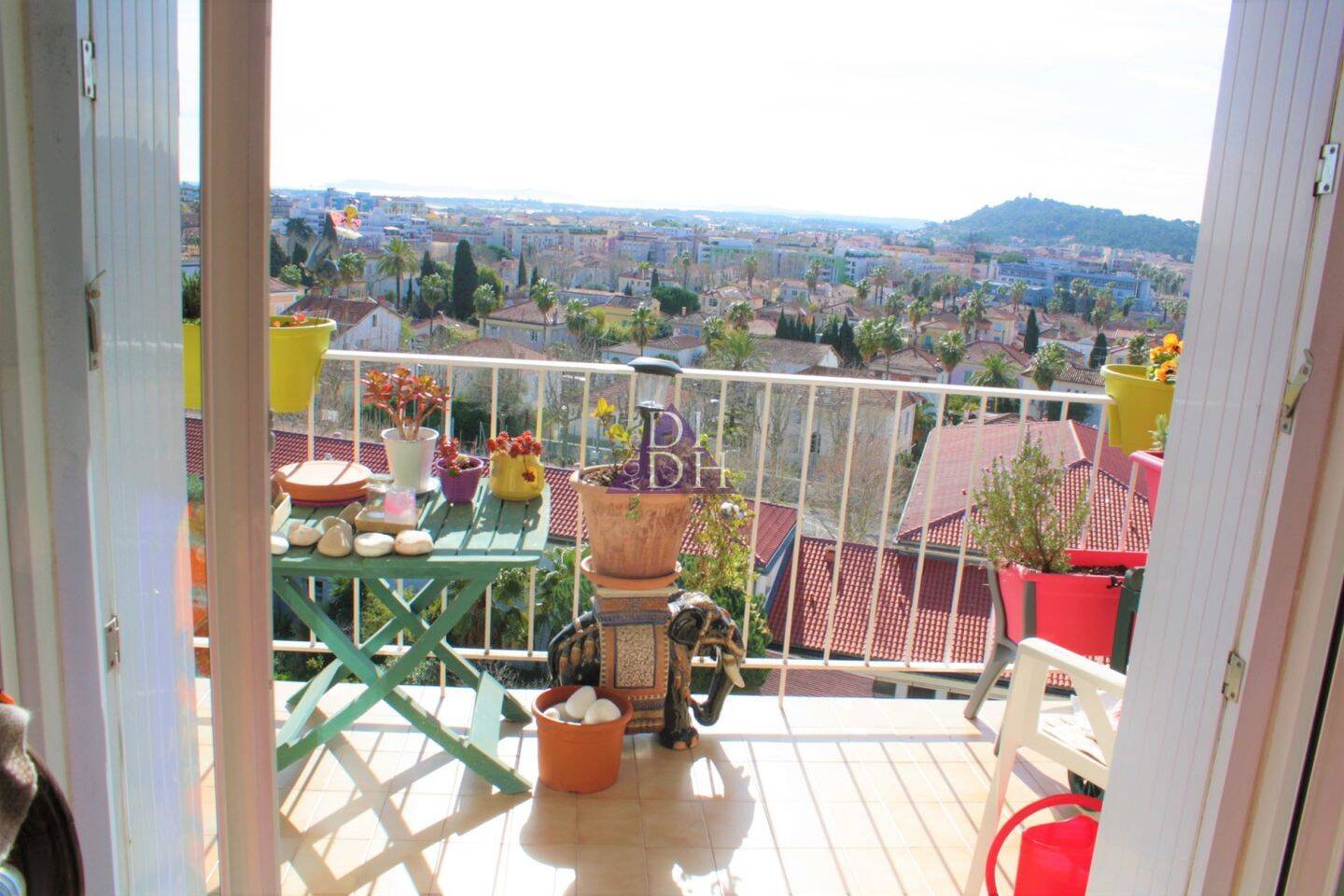 Maison à louer, 57m², HYERES