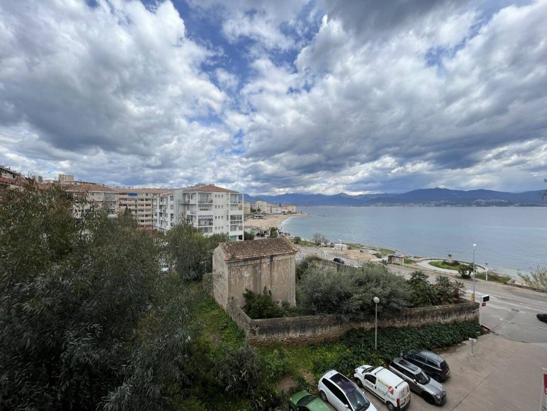 Maison à louer, 53m², AJACCIO