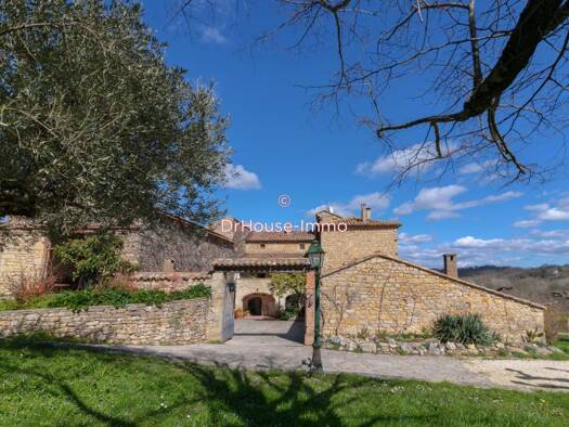 Maison à vendre 1 650 000 € 17 pièces 10 chambres 430 m² 25 000 m² de terrain Servas 30340