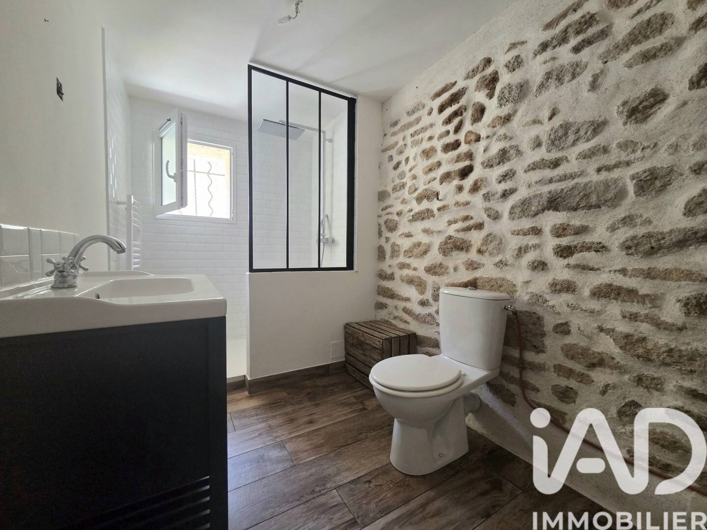 Maison à vendre, 58m², ENTRAIGUES SUR LA SORGUE