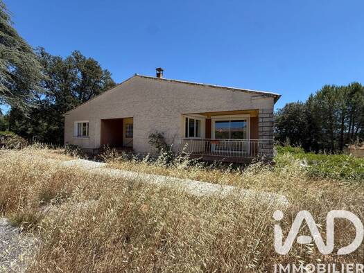 Maison de plain-pied à vendre 340 000 € 5 pièces 3 chambres 139 m² 2 622 m² de terrain Villeneuve 04180