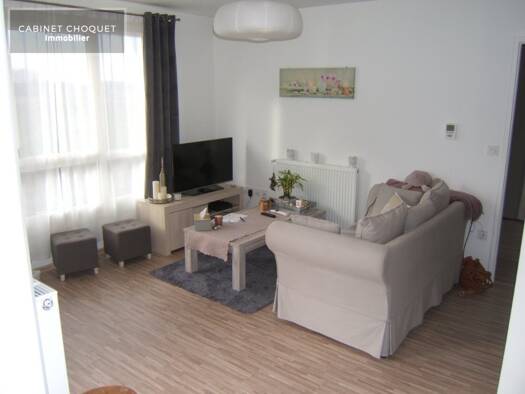 Appartement à louer 697 € 2 pièces 1 chambre 43 m² Étage 4/6 Capinghem 59160