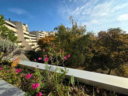 Appartement à vendre 447 000 € 4 pièces 2 chambres 88 m² Étage 3/4 Les Gros Chenes-Les Godets-Le Grand Clos Verrieres le Buisson 91370