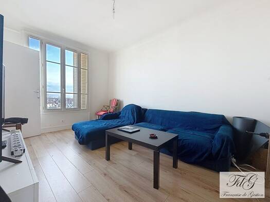 Appartement à vendre 198 000 € 2 pièces 1 chambre 34,22 m² Étage 4/5 Agent Sarre-Centre-Les Vallées-La Garenne Colombes 92700