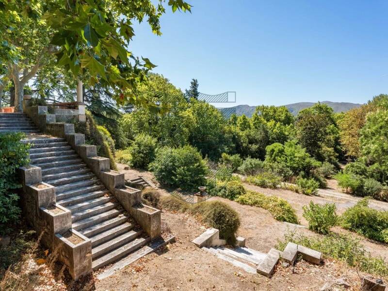 Maison à vendre, 418m², MARSEILLE 11E