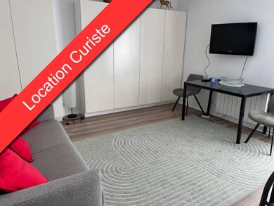 Appartement à louer 280 € 1 pièce 30,9 m² Étage 1/1 Les Bains-République Vichy 03200