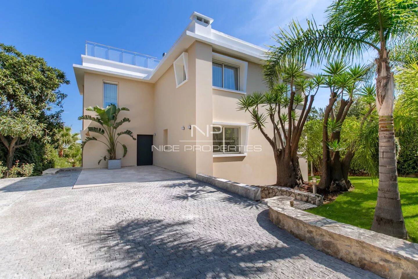 Maison à vendre, 320m², ANTIBES