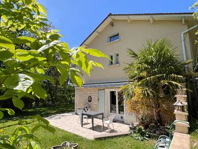 Maison à vendre 210 000 € 5 pièces 3 chambres 134 m² 2 000 m² de terrain Sers 16410