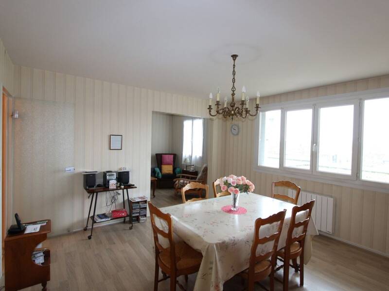 Maison à vendre, 77m², VARENNES VAUZELLES