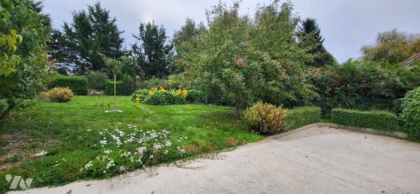 Maison à vendre, 165m², LOUAN VILLEGRUIS FONTAINE