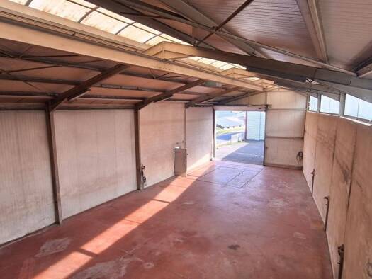 Local commercial à vendre 76 500 € 400 m² de surface de vente Réquista 12170