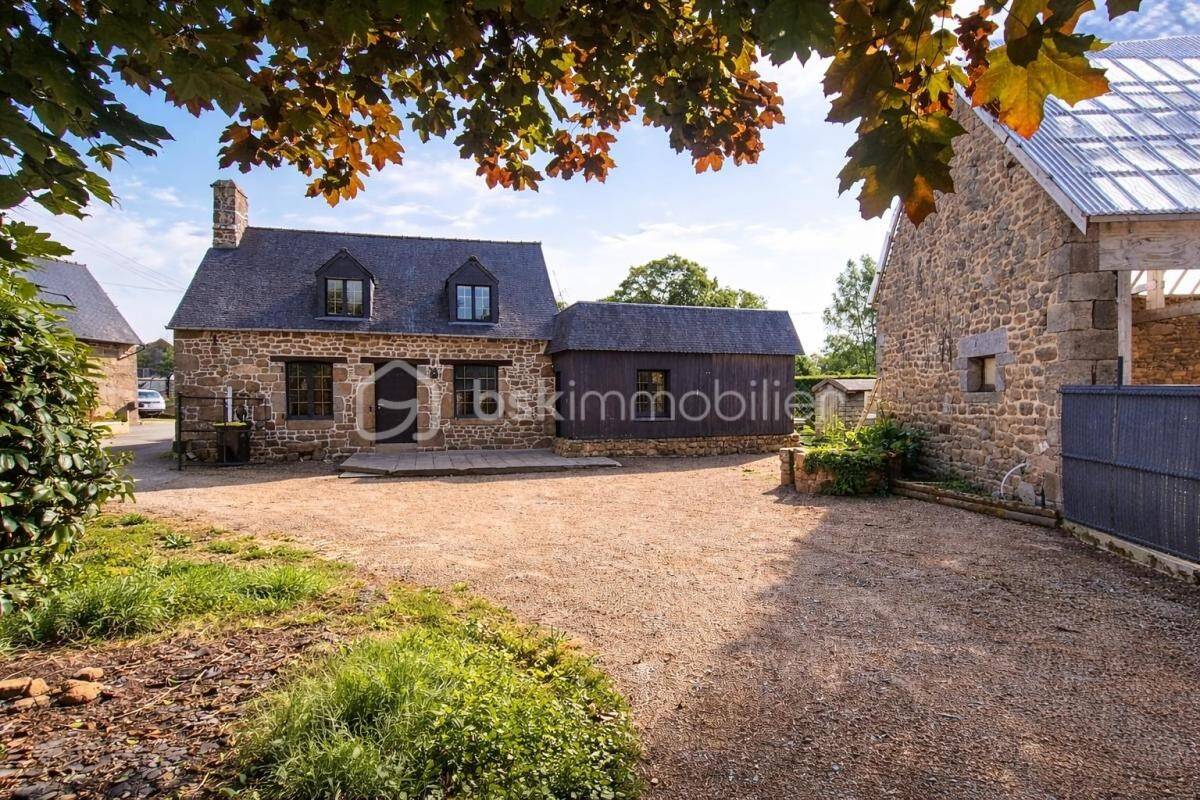 Maison à vendre, 127m², SAINT GERMAIN EN COGLES