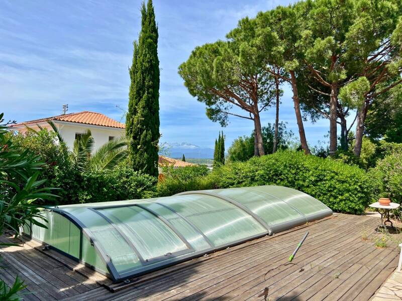 Maison à vendre, 221m², VILLENEUVE DE LA RAHO