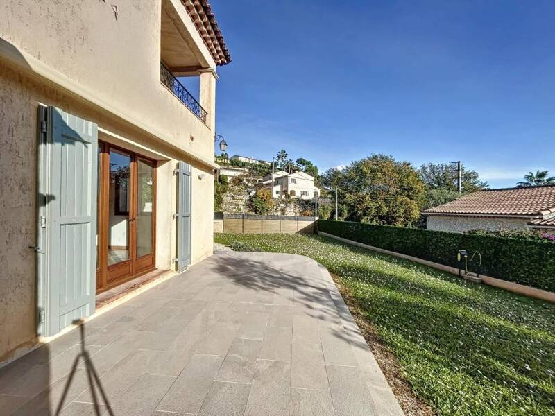 Maison à louer, 108m², CAGNES SUR MER