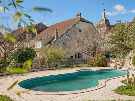 Maison à vendre 445 000 € 10 pièces 6 chambres 231 m² 6 107 m² de terrain Recologne 70130