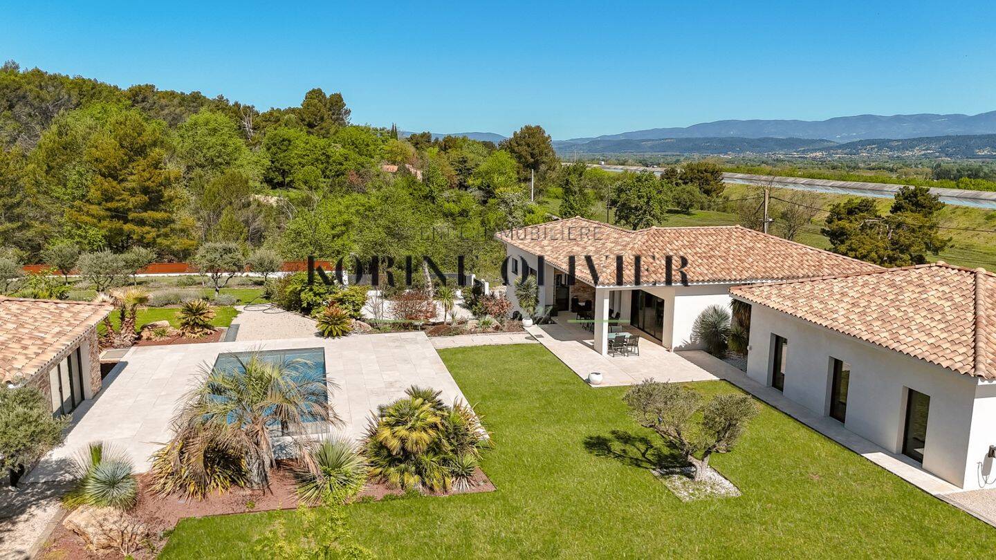 Maison à vendre, 317m², LE PUY SAINTE REPARADE