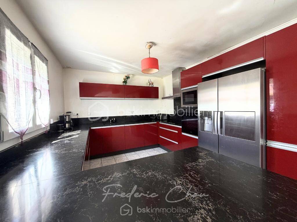 Maison à vendre, 114m², VERNEUIL L'ETANG