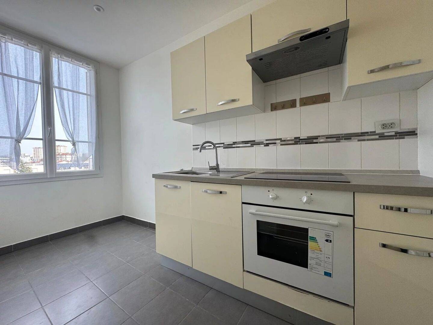 Maison à louer, 35m², NANTERRE