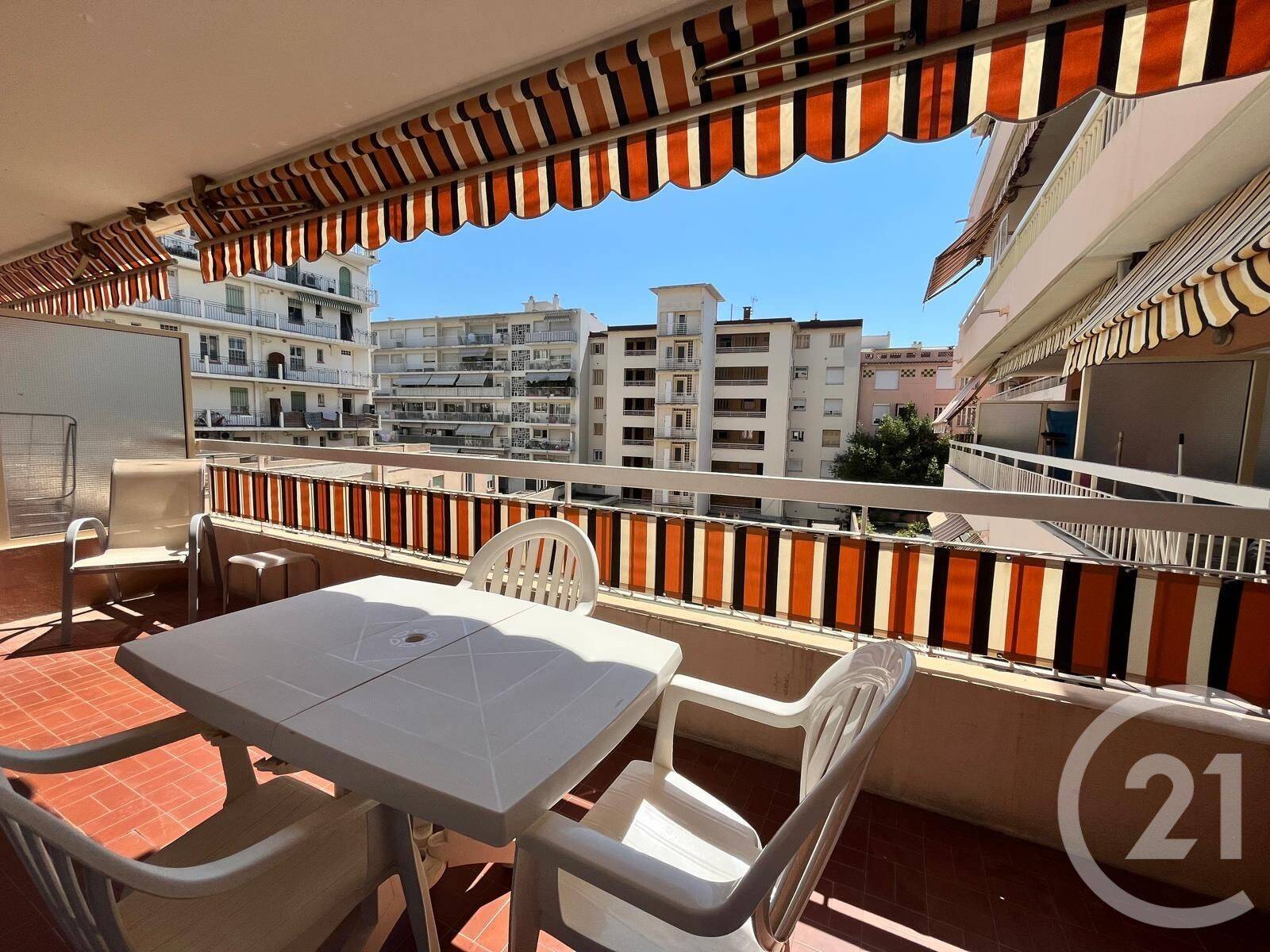Maison à louer, 32m², JUAN LES PINS
