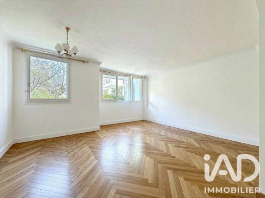 Appartement à vendre 654 000 € 4 pièces 3 chambres 96 m² RDC/7 Beaujon-Berges de Seine Clichy 92110